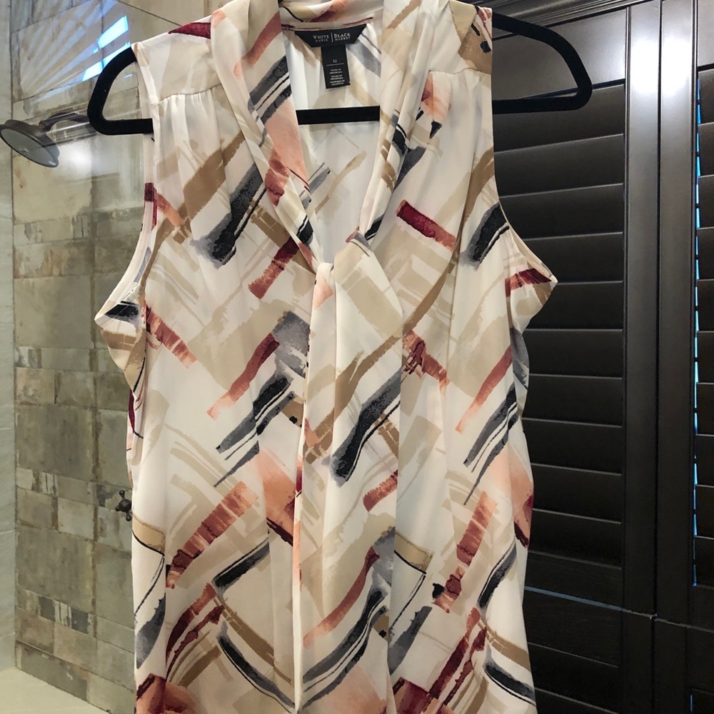 White House Black Market blouse - Picture 2 of 4
